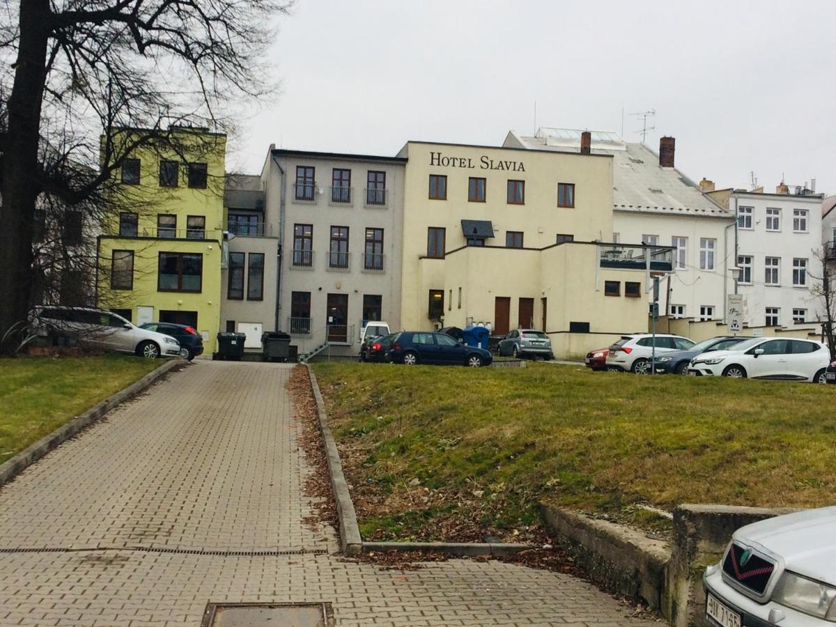 Hotel Slavia Svitavy Buitenkant foto