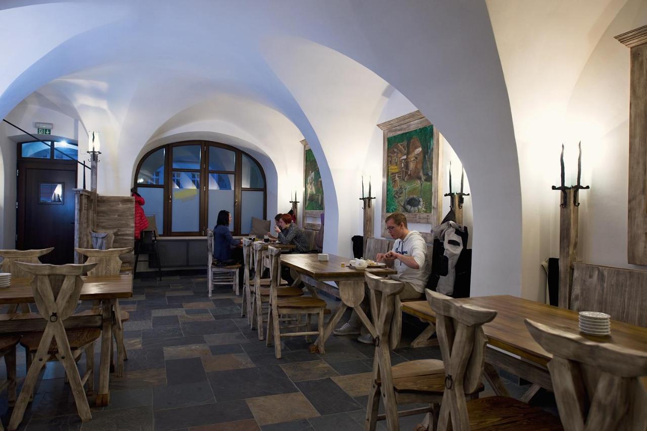 Hotel Slavia Svitavy Buitenkant foto