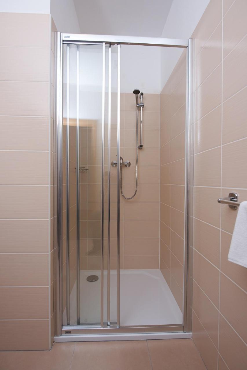 Hotel Slavia Svitavy Buitenkant foto
